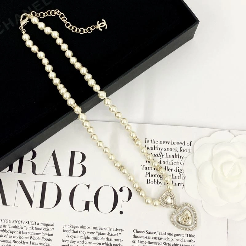 Chanel Necklaces Contemporary 229597