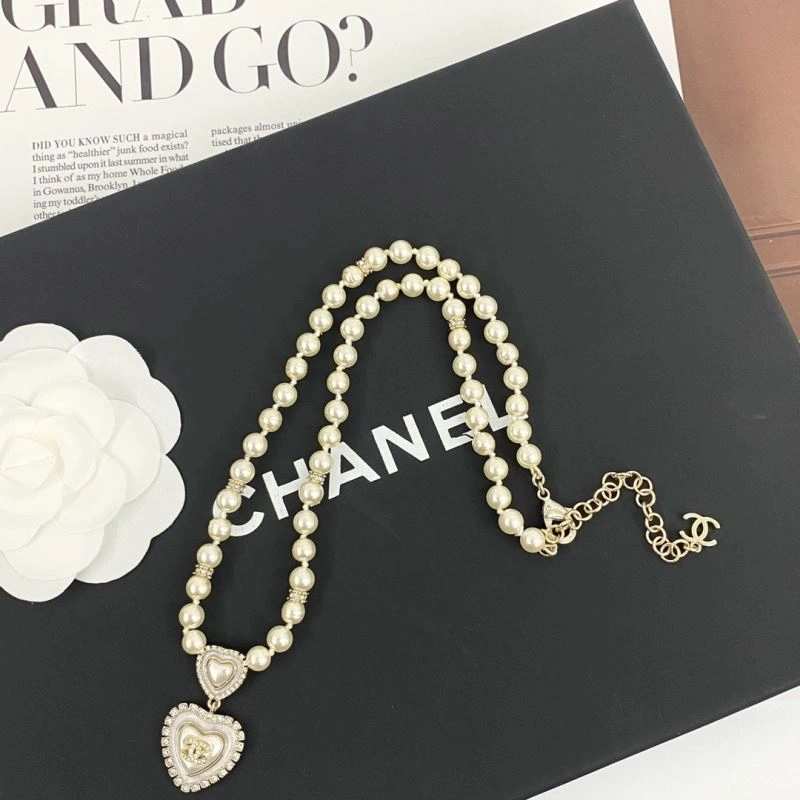 Chanel Necklaces Contemporary 229597