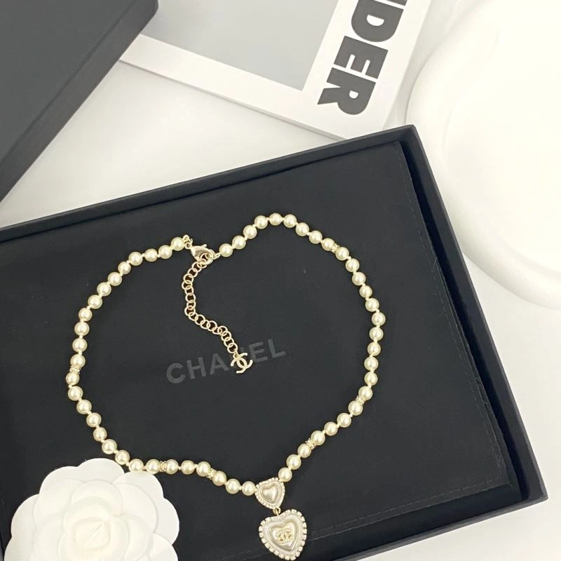 Chanel Necklaces Contemporary 229597
