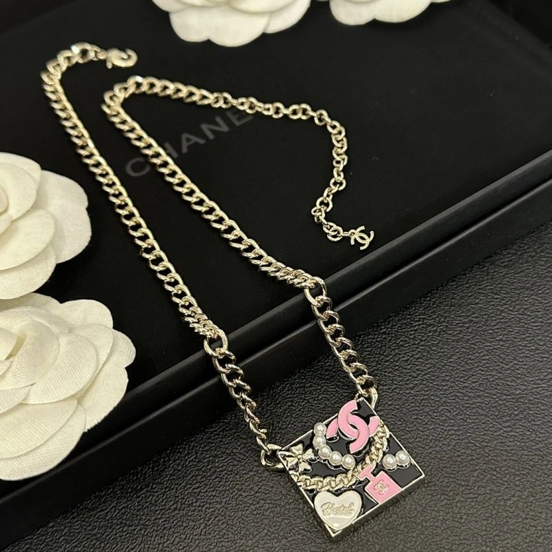 Chanel Necklaces Comfortable 229596