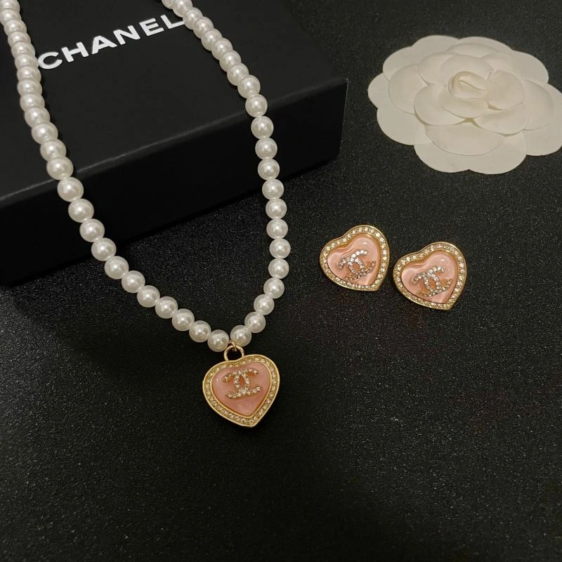 Upgraded Chanel Necklaces 229556