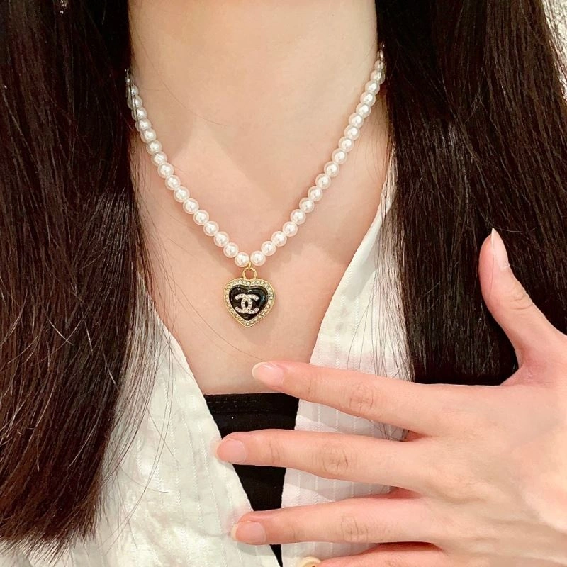 ModernLook Chanel Necklaces 229571