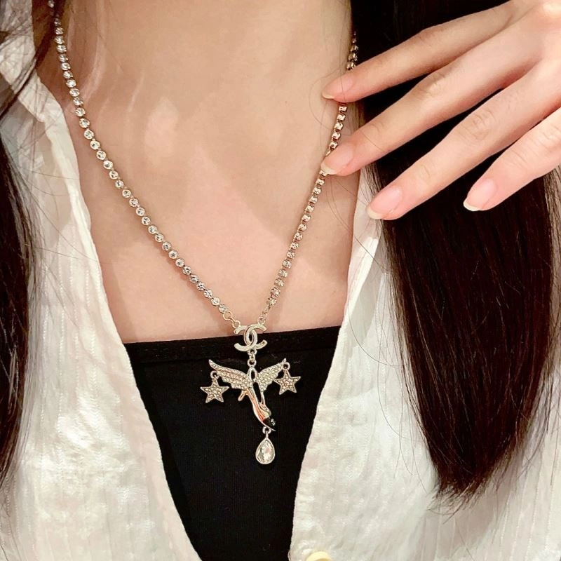 Chanel Necklaces Fashionable 229553