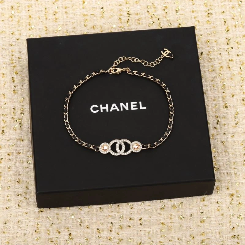 EyeCatching Chanel Necklaces 229573