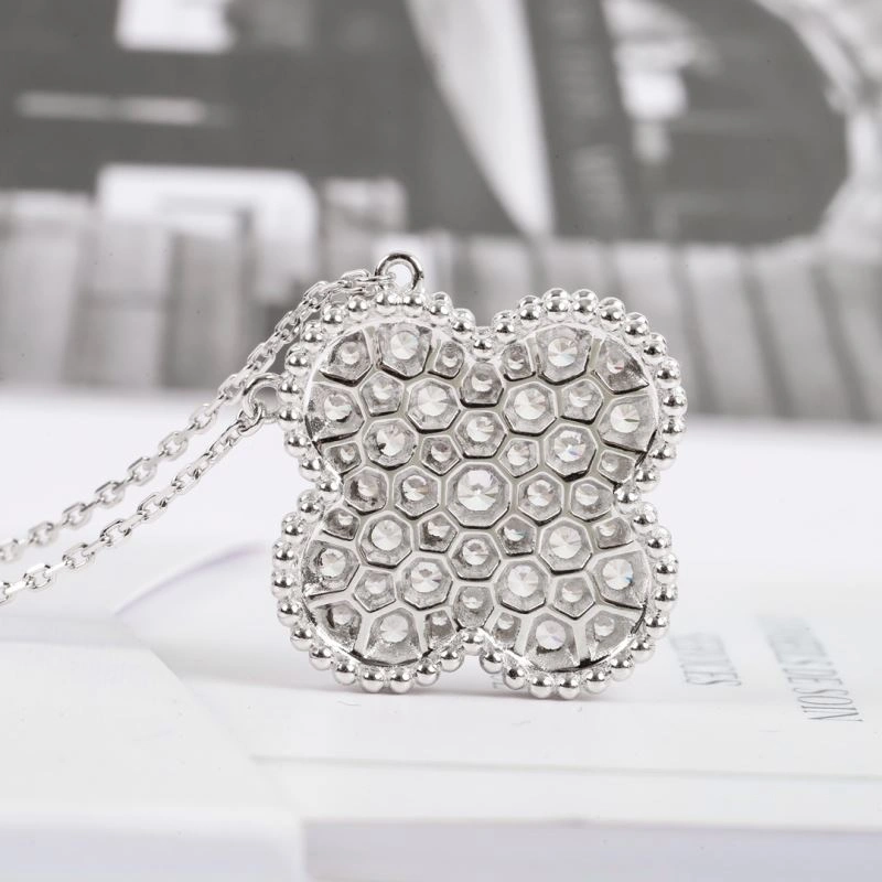 Effortless Chanel Necklaces 229579