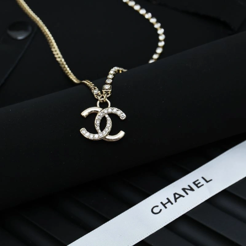 Chanel Necklaces Cozy 229561