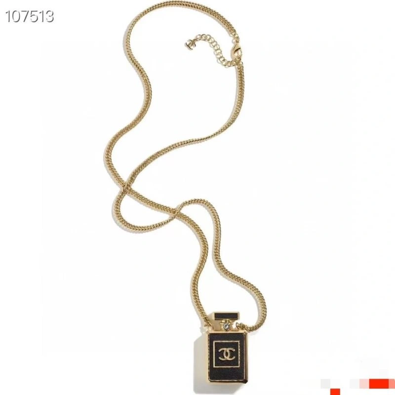 Affordable Chanel Necklaces 229541