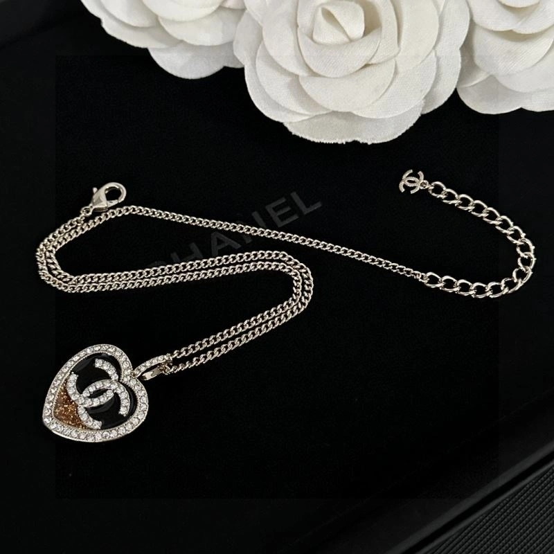 Classic Chanel Necklaces 229542
