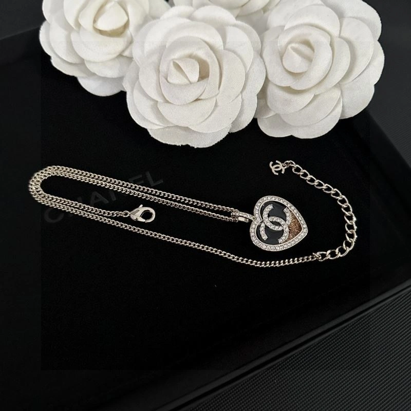 Classic Chanel Necklaces 229542