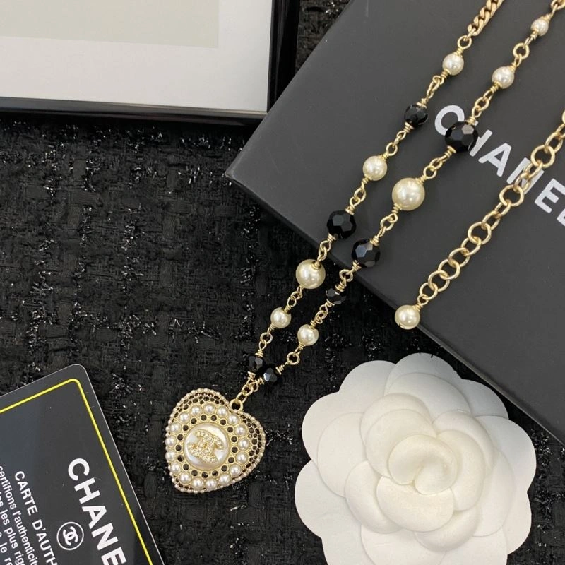 Bright Chanel Necklaces 229551
