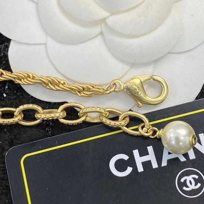 Chanel Necklaces Supportive 229568