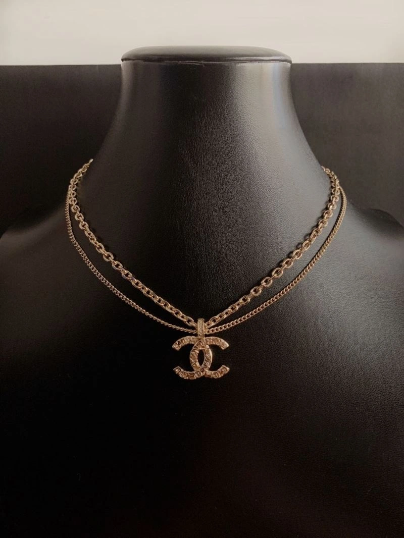 WellDesigned Chanel Necklaces 229560