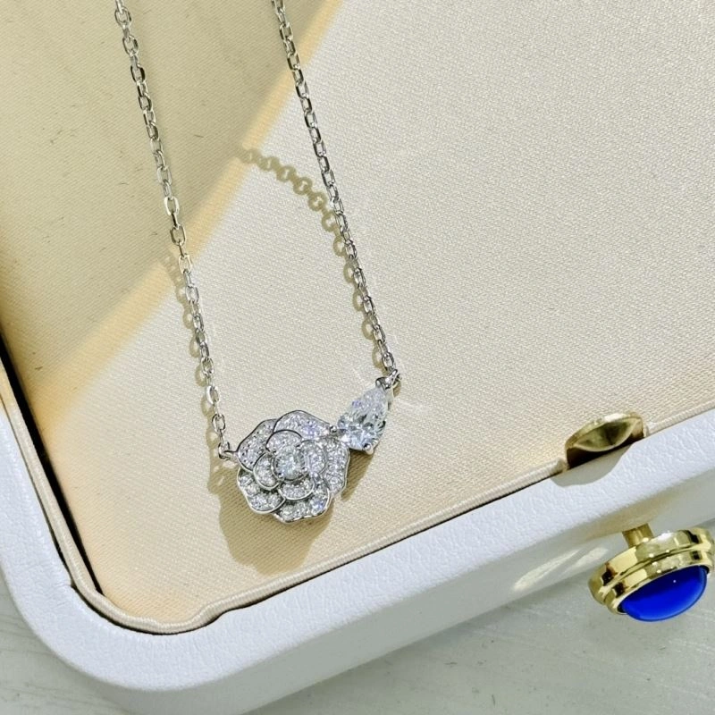 Chanel Necklaces OnTrend 229522