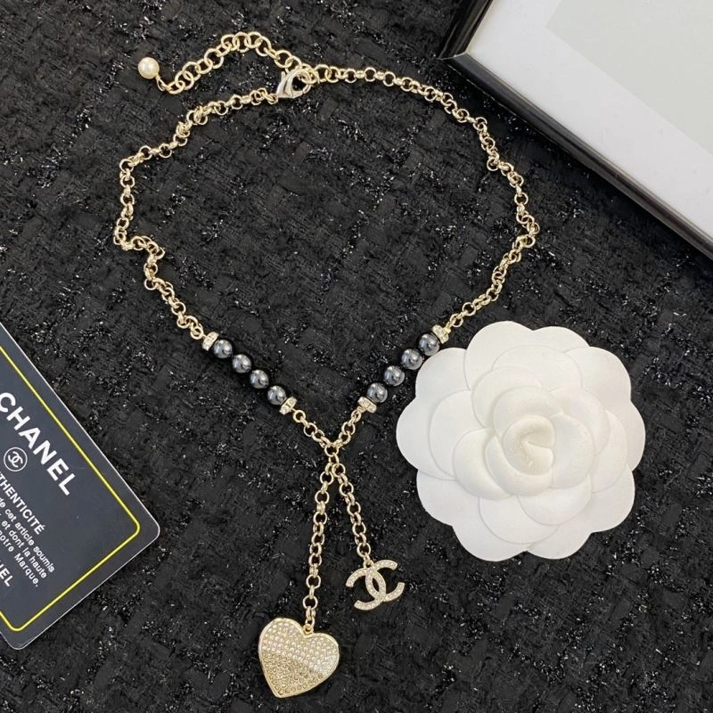 Vibrant Chanel Necklaces 229525