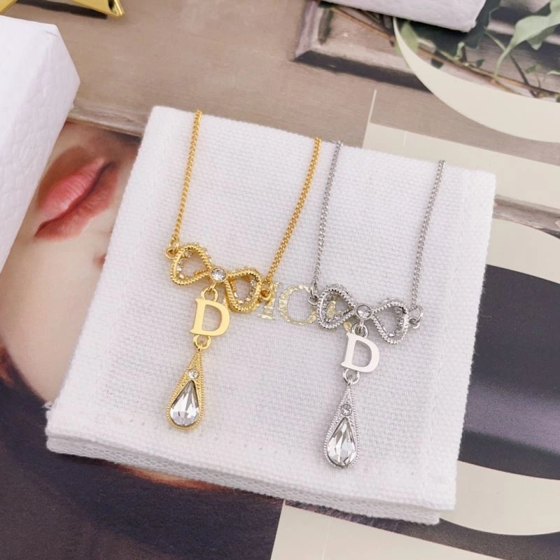 Sleek Chanel Necklaces 229670