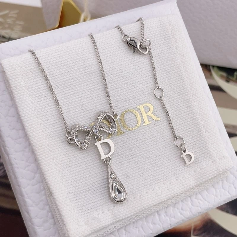 Sleek Chanel Necklaces 229670