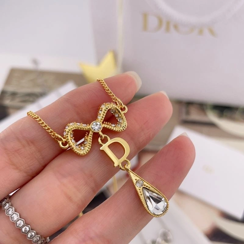 Sleek Chanel Necklaces 229670