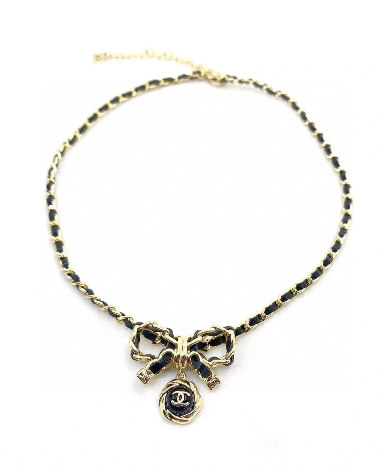 Chanel Necklaces Snug 229532