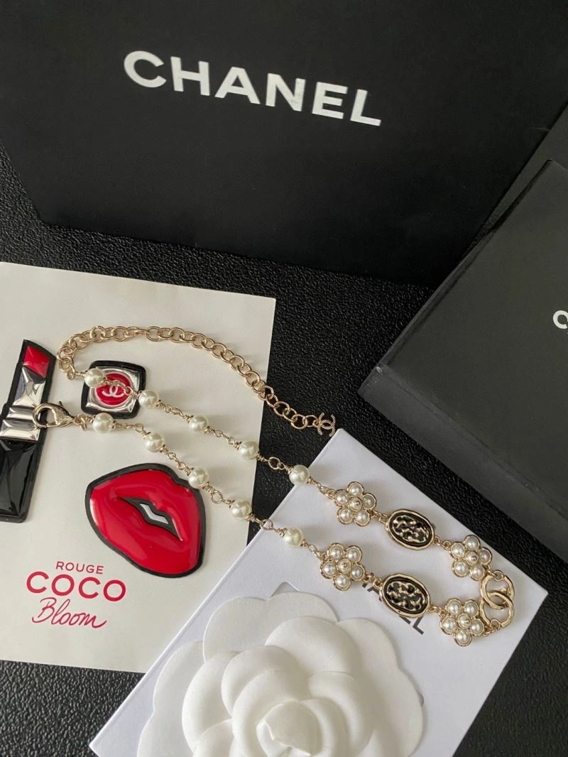 EyeCatching Chanel Necklaces 229505