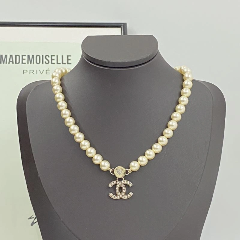 Chanel Necklaces Comfortable 229606