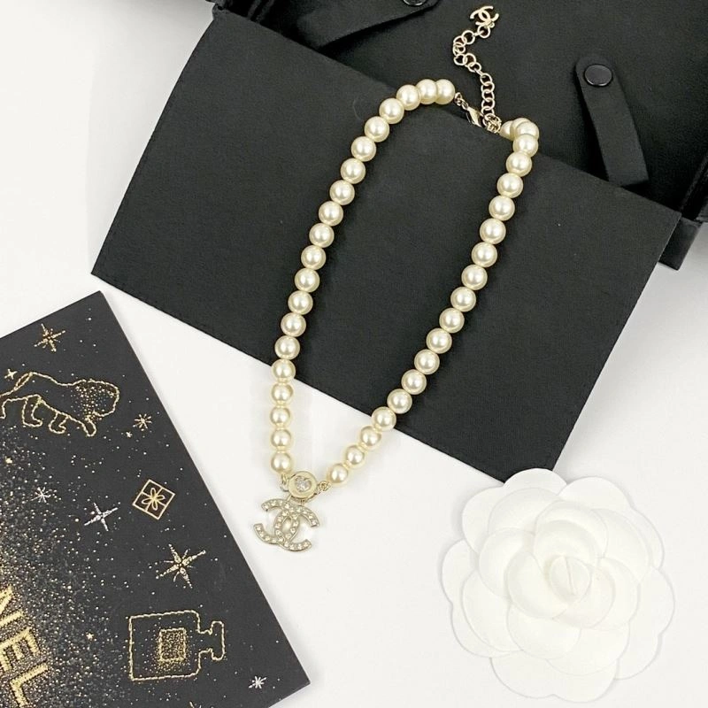Chanel Necklaces Comfortable 229606