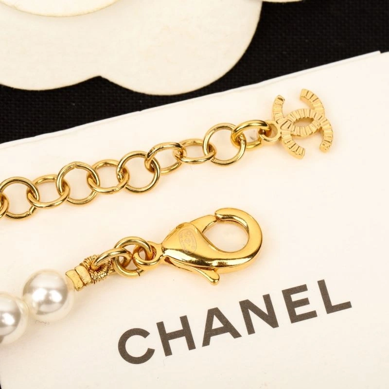 FreshLook Chanel Necklaces 229489