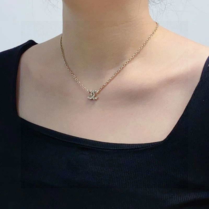 Durable Chanel Necklaces 229512