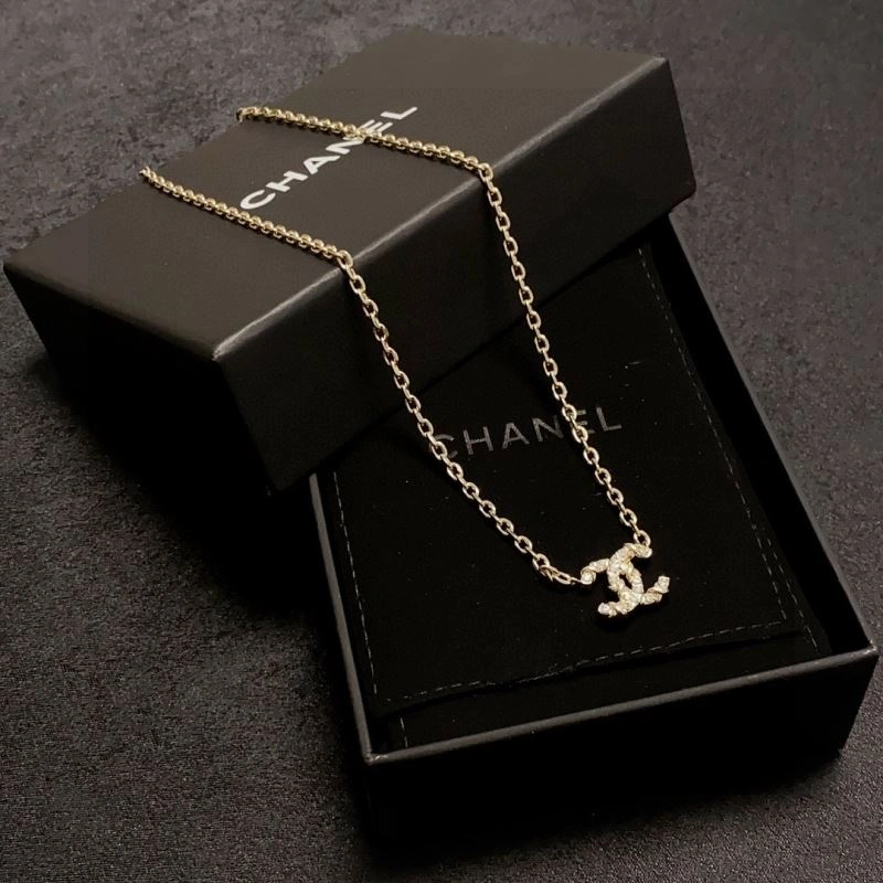 Durable Chanel Necklaces 229512