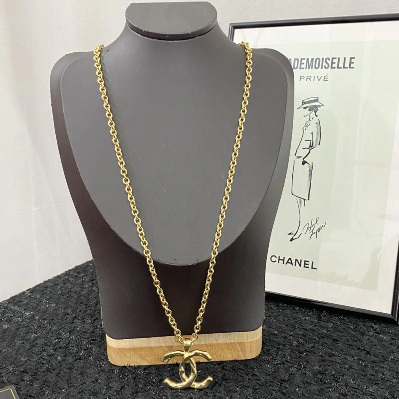Chanel Necklaces Casual 229481