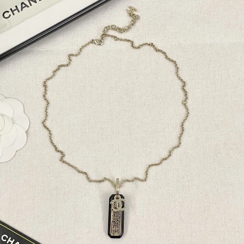 EyeCatching Chanel Necklaces 229488