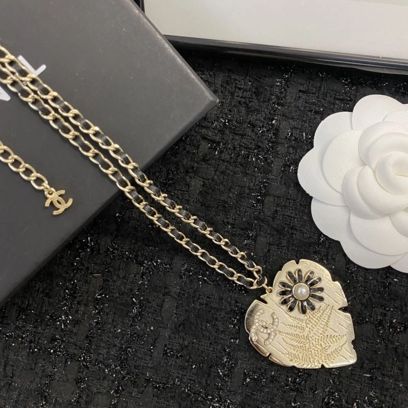 ZipUp Chanel Necklaces 229511