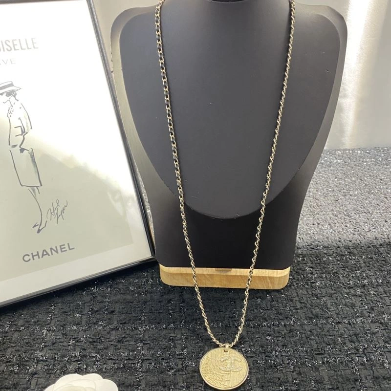 Chanel Necklaces Comfortable 229470