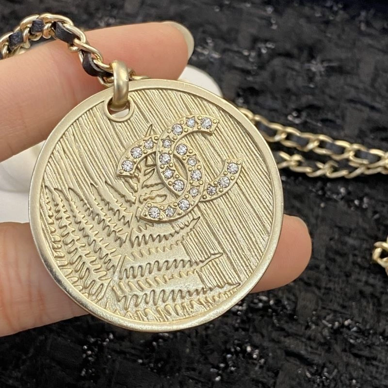 Chanel Necklaces Comfortable 229470