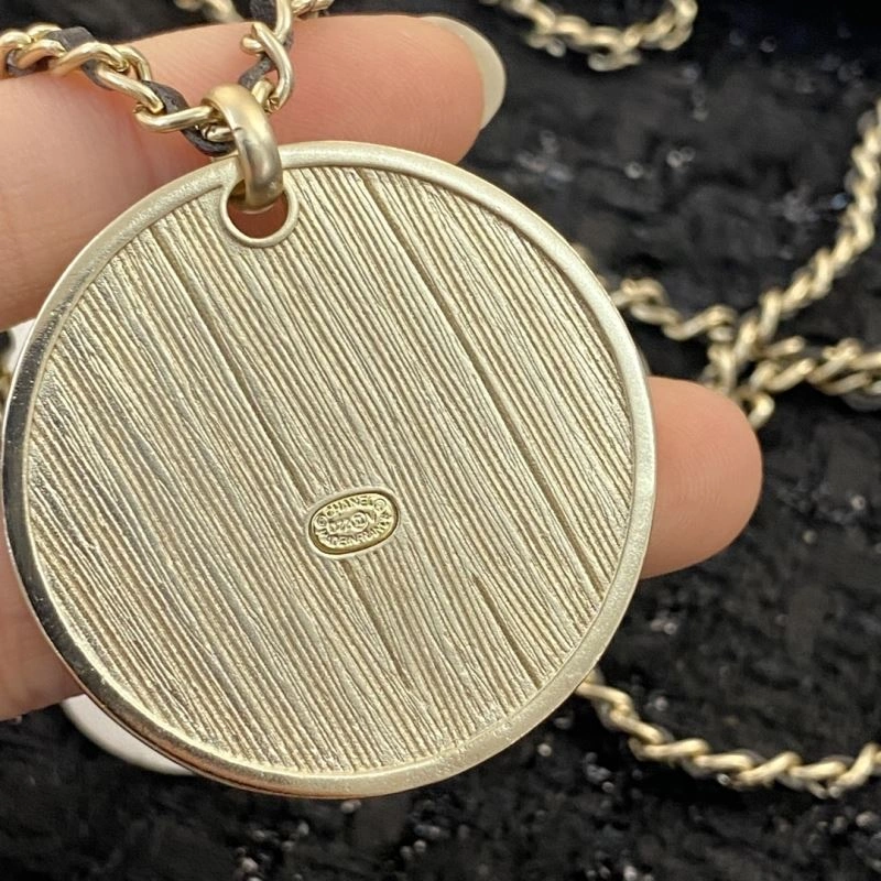 Chanel Necklaces Comfortable 229470