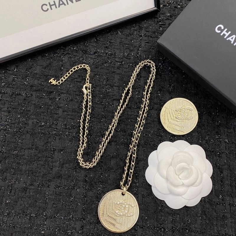 Chanel Necklaces Comfortable 229470