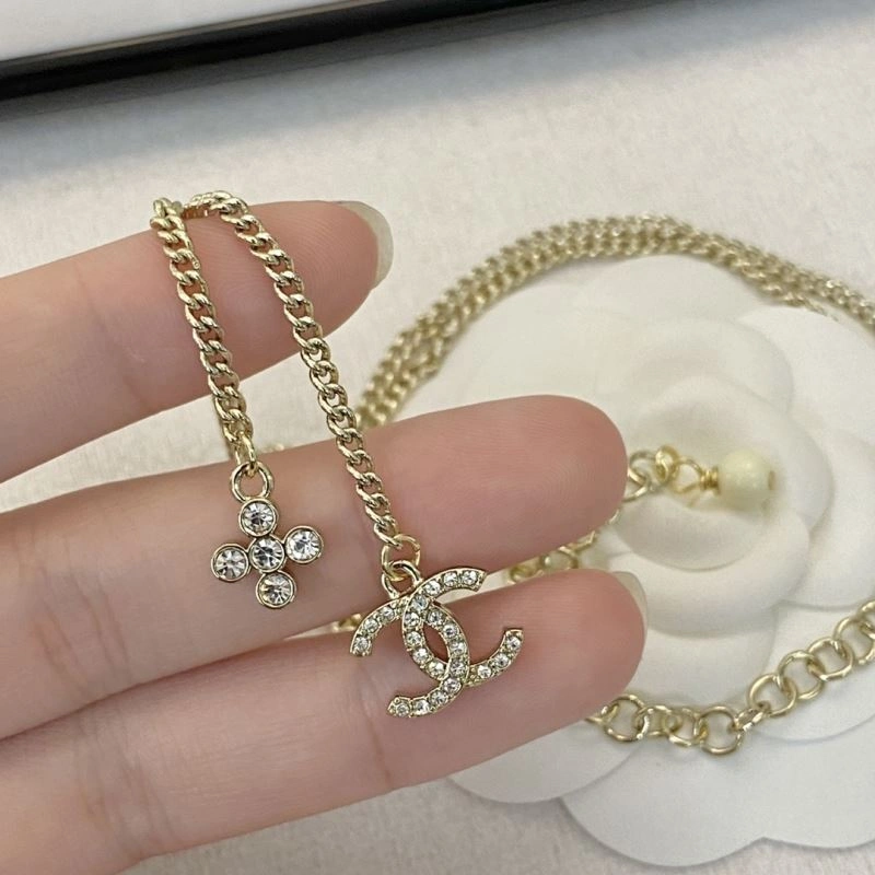 Resilient Chanel Necklaces 229490
