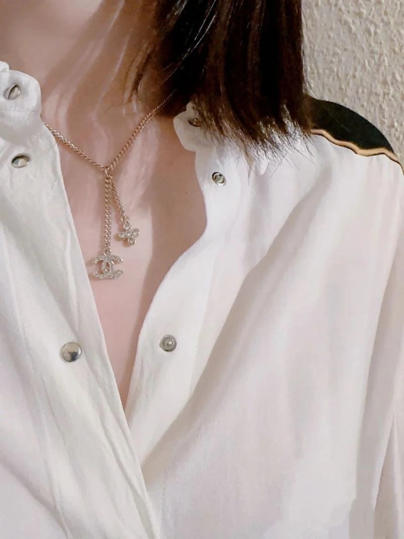Resilient Chanel Necklaces 229490