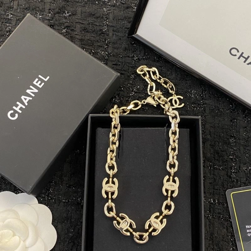 Chanel Necklaces Youthful 229492