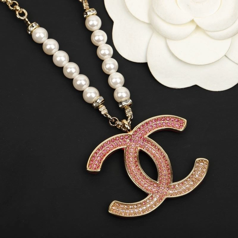 FashionForward Chanel Necklaces 229461