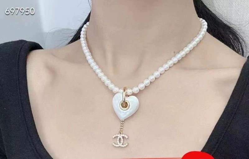Chanel Necklaces Lightweight 229448