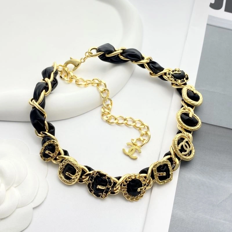 Versatile Chanel Necklaces 229457