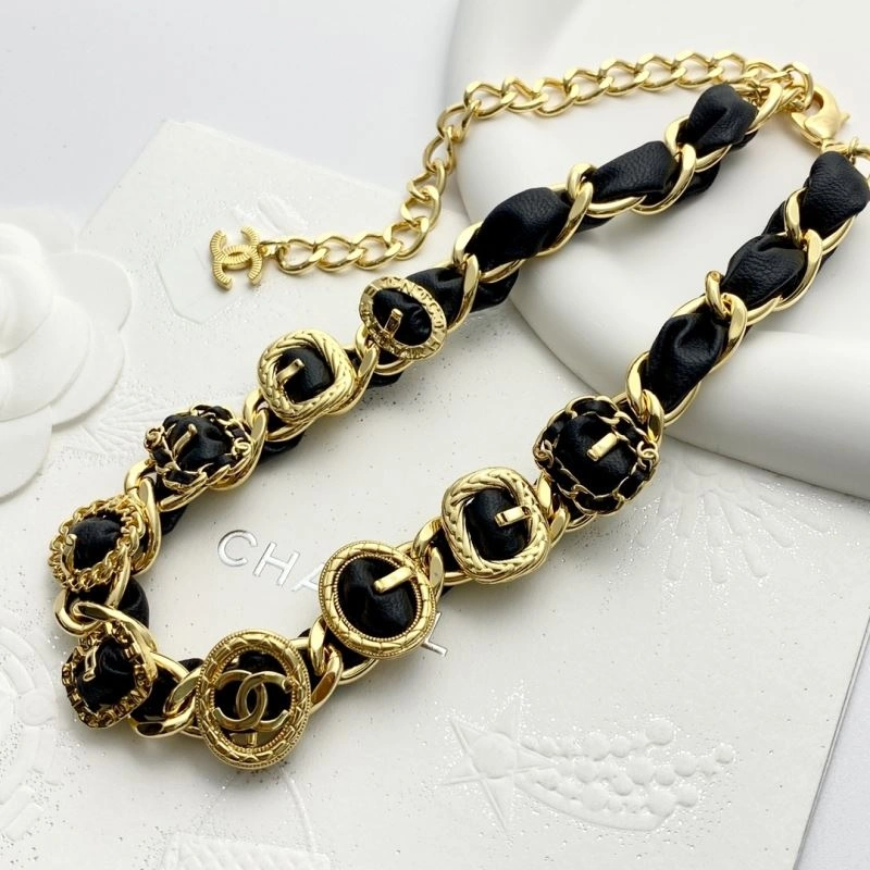 Versatile Chanel Necklaces 229457
