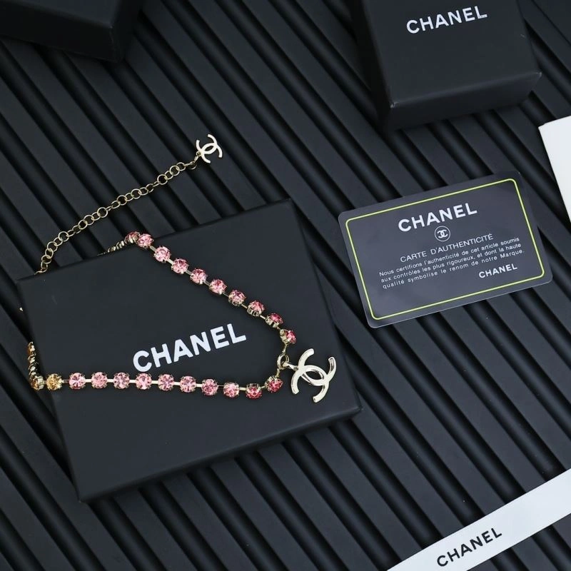 Resilient Chanel Necklaces 229435