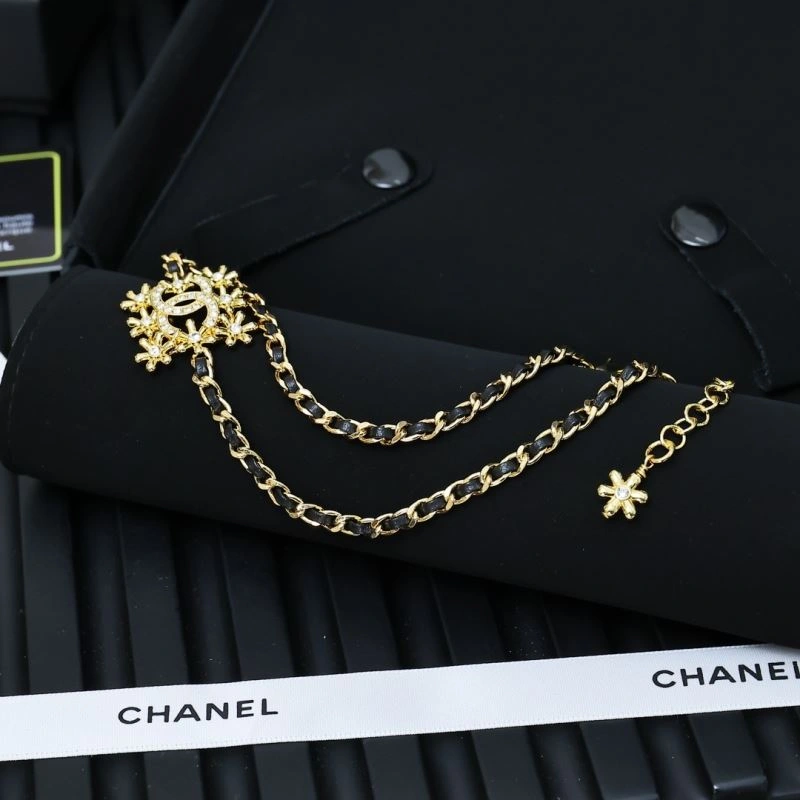 Lightweight Chanel Necklaces 229431