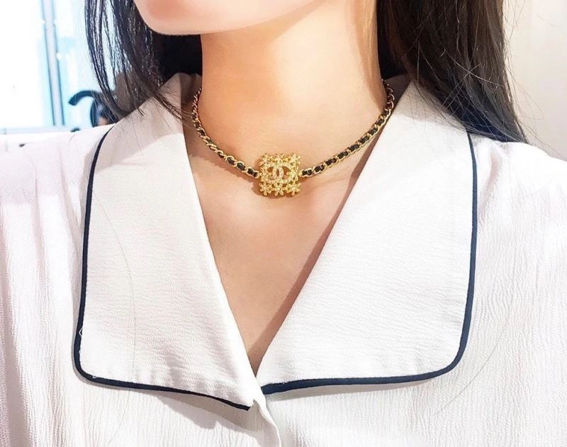 Lightweight Chanel Necklaces 229431
