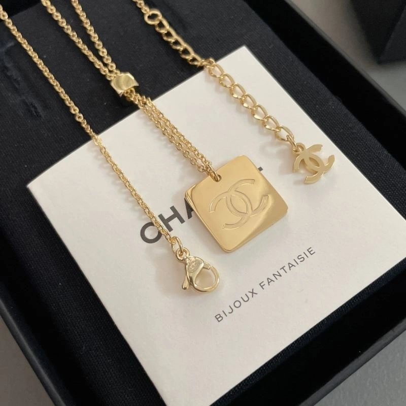Chanel Necklaces Packable 229453