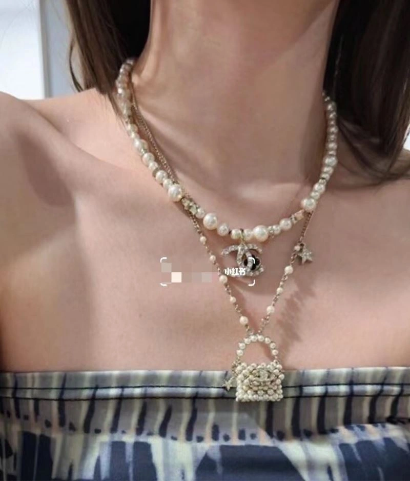 Lightweight Chanel Necklaces 229428