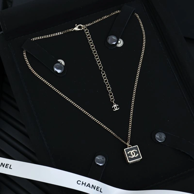 TechFriendly Chanel Necklaces 229440