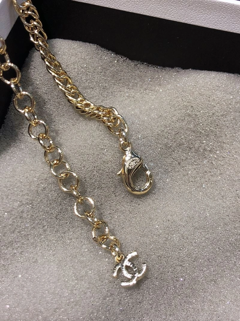 Chanel Necklaces Compact 229462