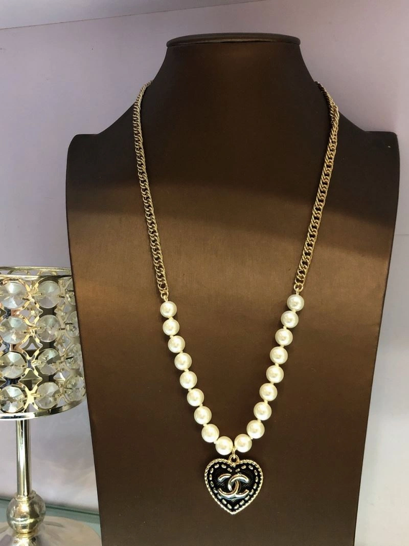 Chanel Necklaces Compact 229462